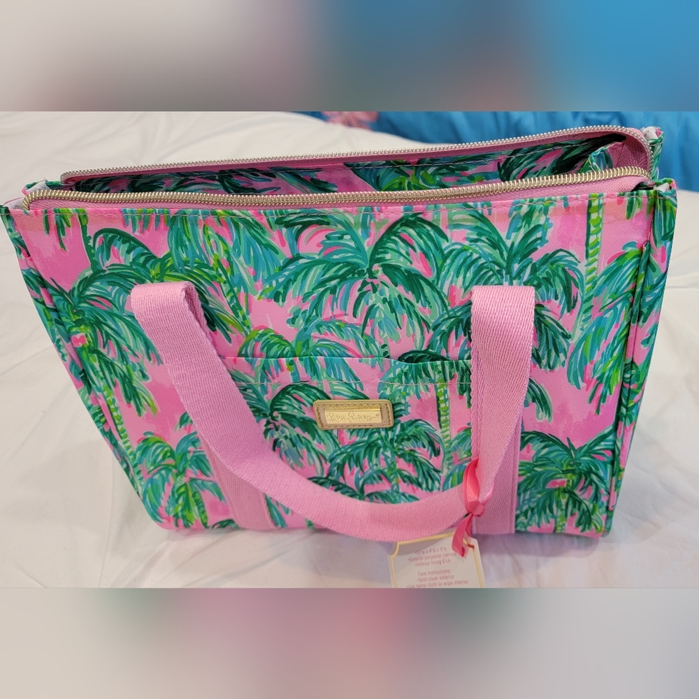 Lilly Pulizer Lunch Bag,NEW!!